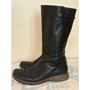 Teva Size 9 Montecito Black Leather Boots Water Resistant Excellent Condition